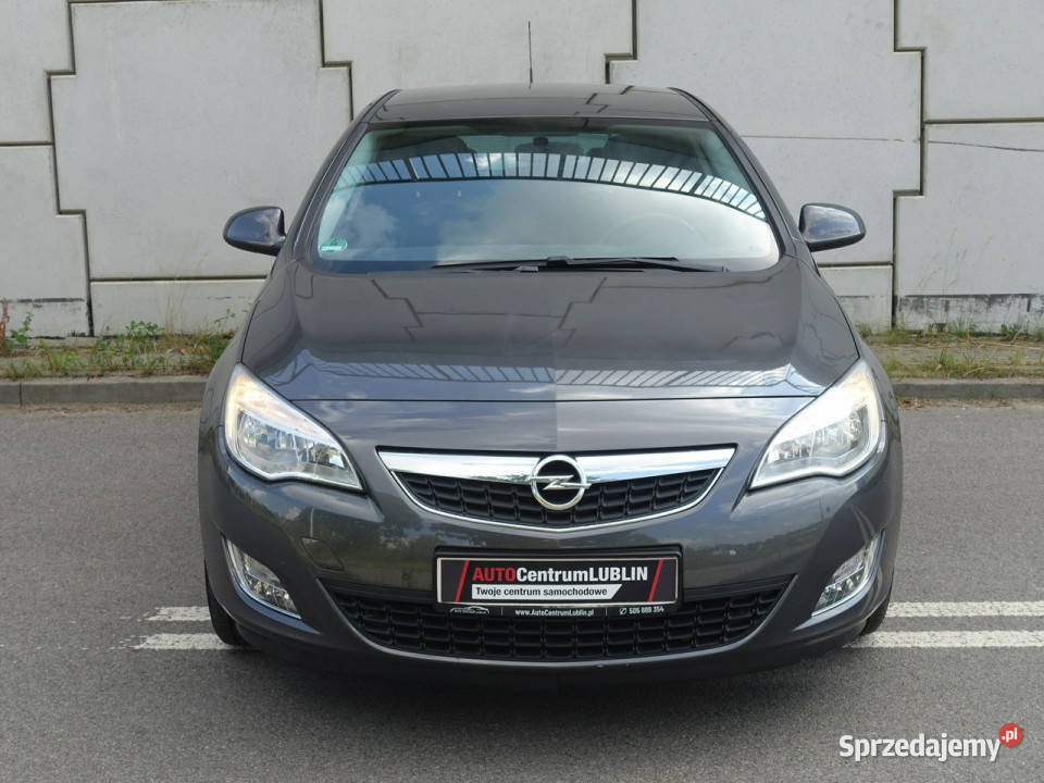 Opel Astra 14 140Podgrzfotele i światła przeciwmgielne Lublin sprzedam