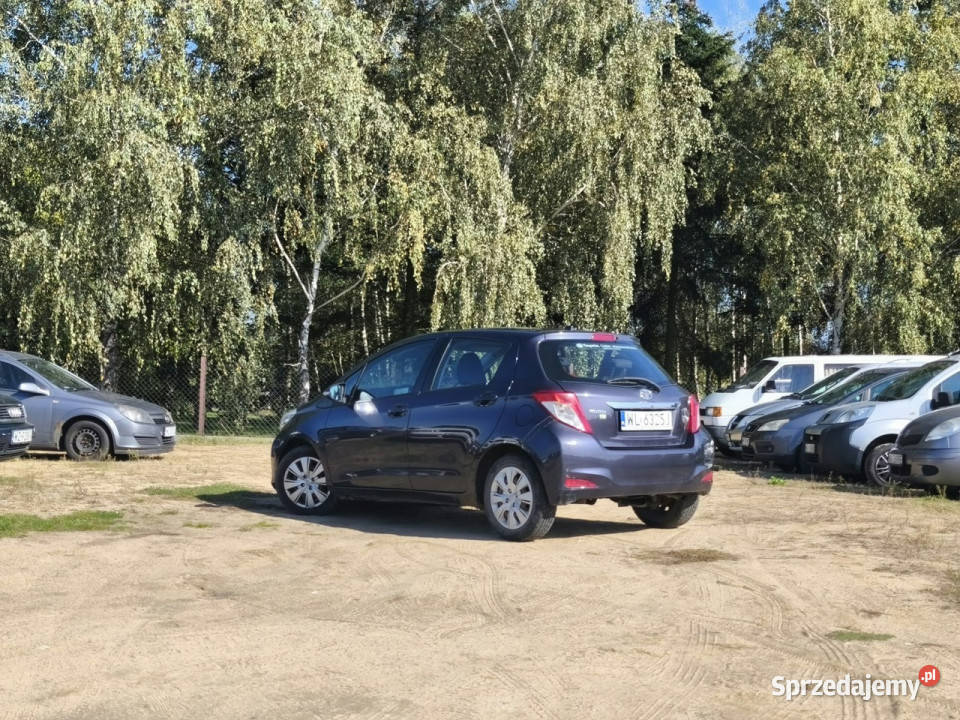 Toyota Yaris 2012r 13 Benzyna 5 Drzwi Tanio Zarejestrowany w Polsce Warszawa