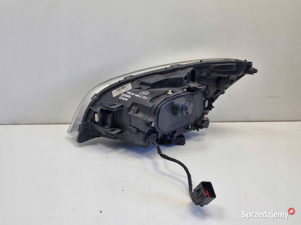 LAMPA PRAWA Volvo S60 II V60 1013r PRZEDNIA Rudka sprzedam