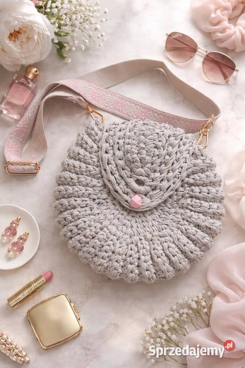 Torebka na pasku regulowanym Szczawno-Zdrój