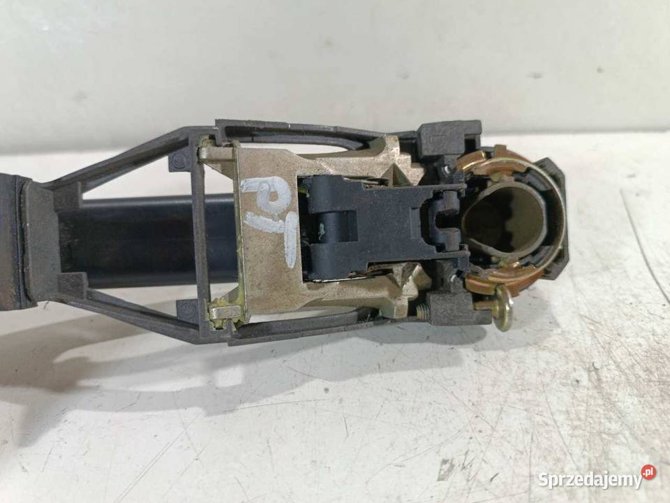 KLAMKA DRZWI PRAWY TYŁ SKODA FABIA 3B0837885 osobowe