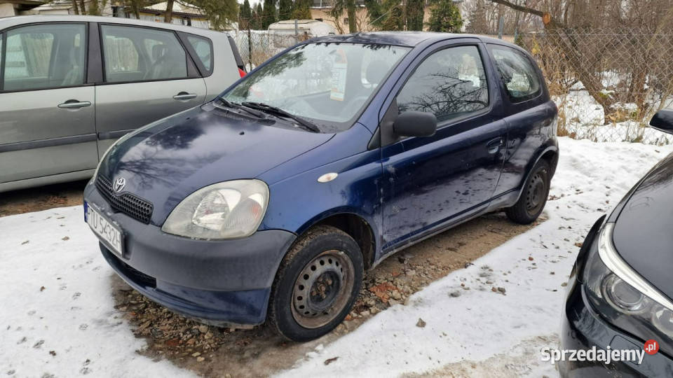 Toyota Yaris 10 2001r Salon Wspomaganie Radio I 69KM Yaris łódzkie Pabianice
