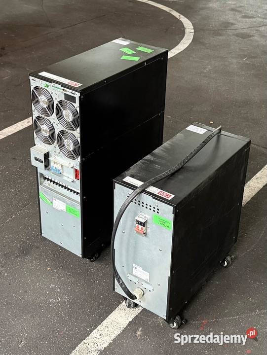 UPS firmy CES z osobną szafą bateryjną moc Zielona Góra