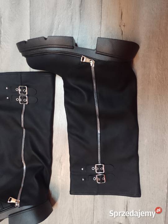 3940 Czarne Zdobione Kozaki traperowe NOWE