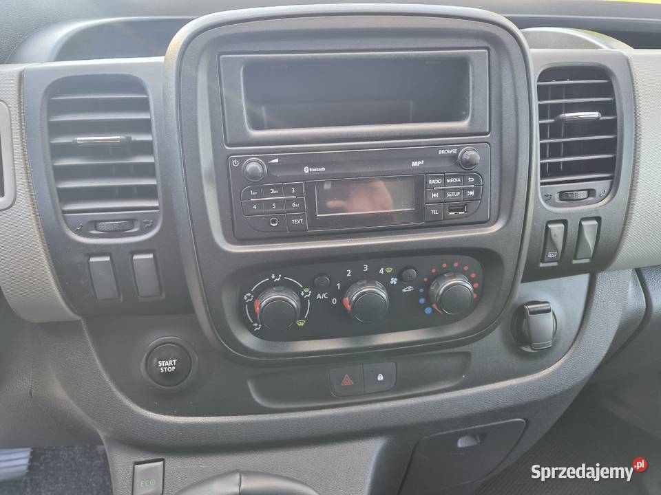 Renault Trafic 16 dci 102 z NIemiecJedyne 147000