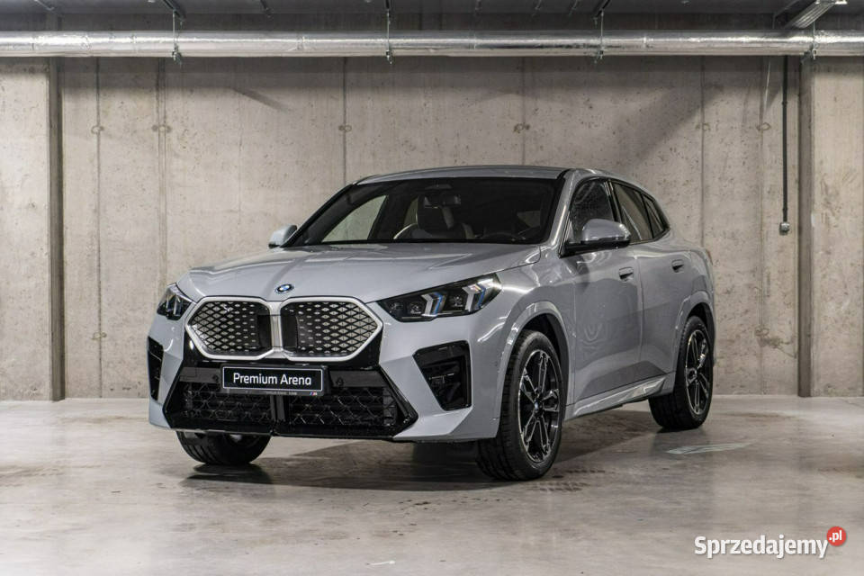 BMW iX2 iX2 eDrive20 z ratą 950 netto isofix Łódź