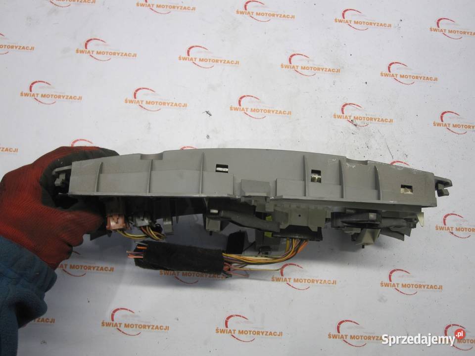 OPEL VIVARO A LIFT 11r panel klimatyzacji Kielce sprzedam