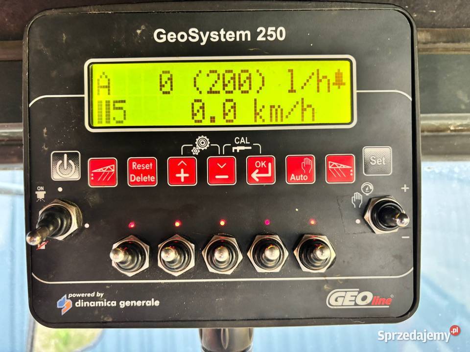 Opryskiwacz 1200 l nieuszkodzony Lipno