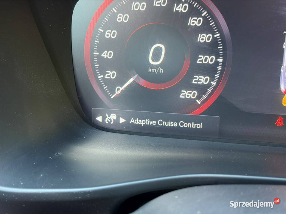 Volvo XC 40 RDesign Harman kardon Kamera 129KM mazowieckie Lipówki sprzedam
