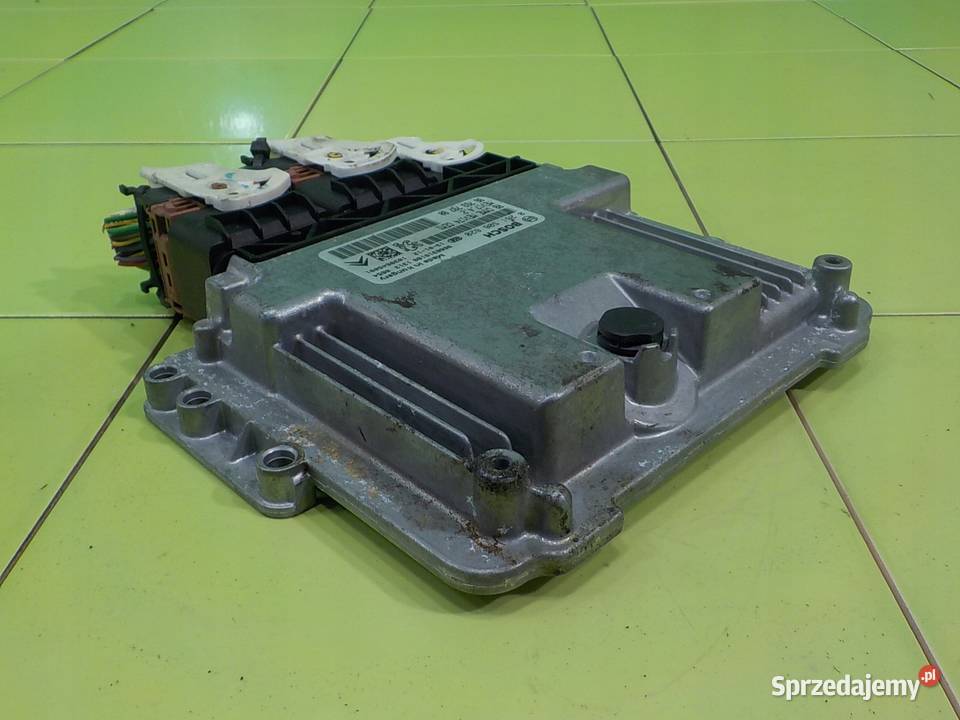 CITROEN DS4 16 VTI 13r HB 5D sterownik komputer osobowe