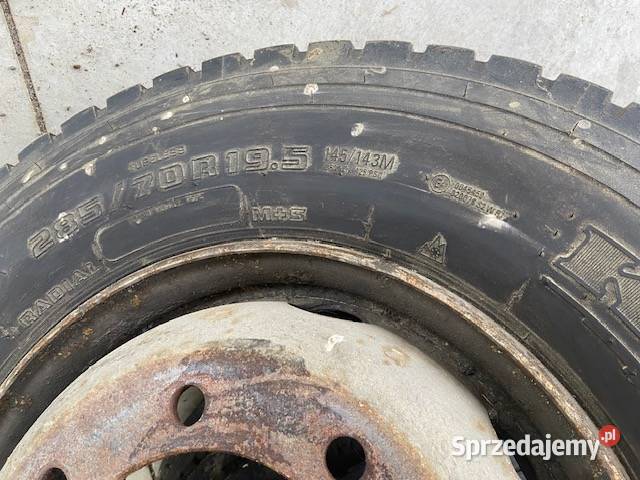 Opona KUMHO KRD02 28570R195 Maszewo