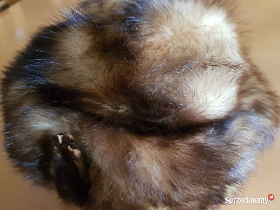 czapka toczek kapelusz uszatka futro naturalne