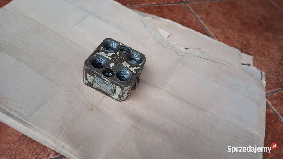 Kostka Zaworowa Blok Orbitrol Orsta Ciągnik Do kombajnów Garwolin