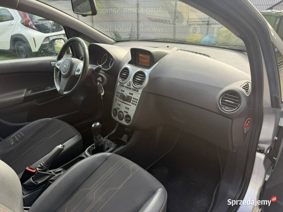 Opel Corsa 14 Benzyna Serwisowany Gwarancja Piekoszów
