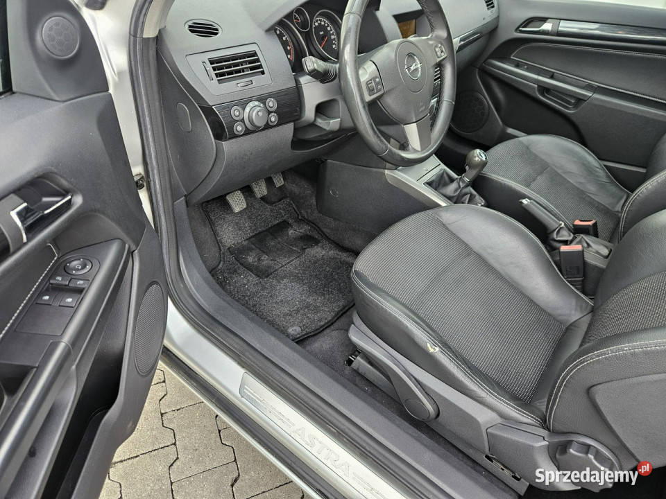 Opel Astra GTC SPORT I Właściciel Serwis H nieuszkodzony śląskie Rybnik sprzedam