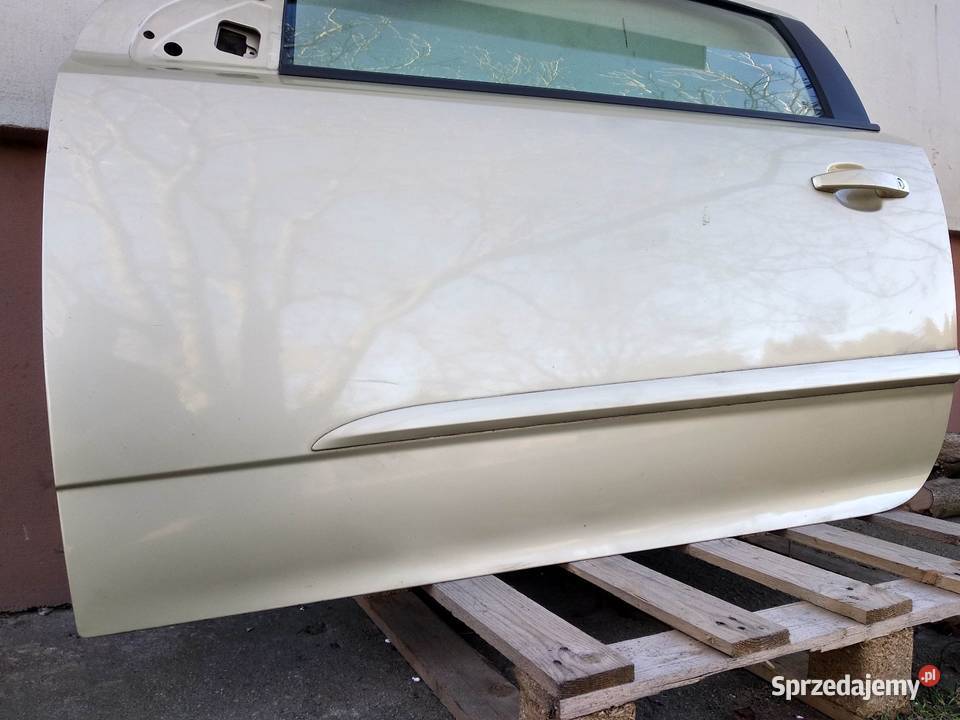 Opel Astra H GTC drzwi lewe kierowcy boczek Motoryzacja Sieradz