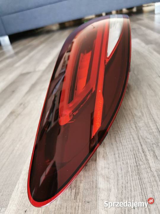 Mercedes EQC N293 Lampa Tylna lewa A2939062101 lampy tylne