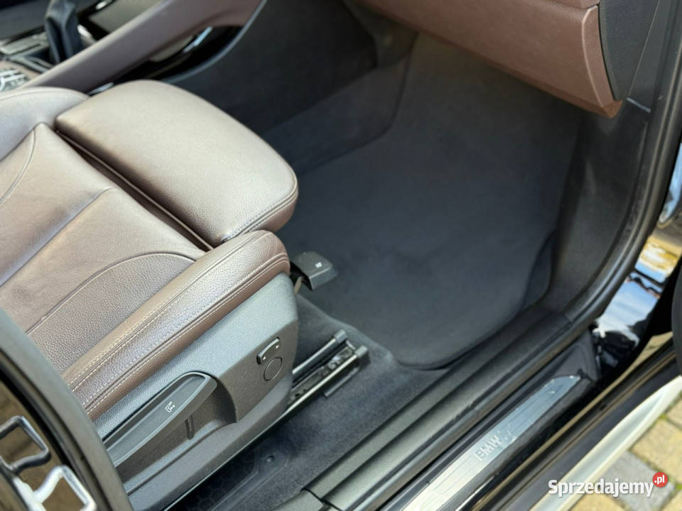 BMW X1 20 Executive II F48 2015 system Start-Stop
