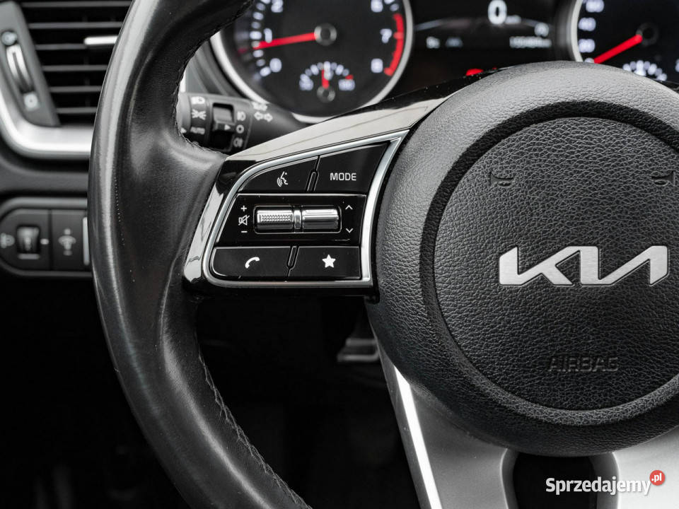 Kia Ceed GD4E98015 TGDI M 2 stref klima Kcof 4/5 Pępowo