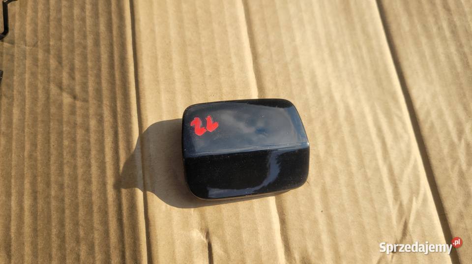 BMW e92 e93 ZAŚLEPKA HAKA ZDERZAKA TYL Pozostałe sprzedam