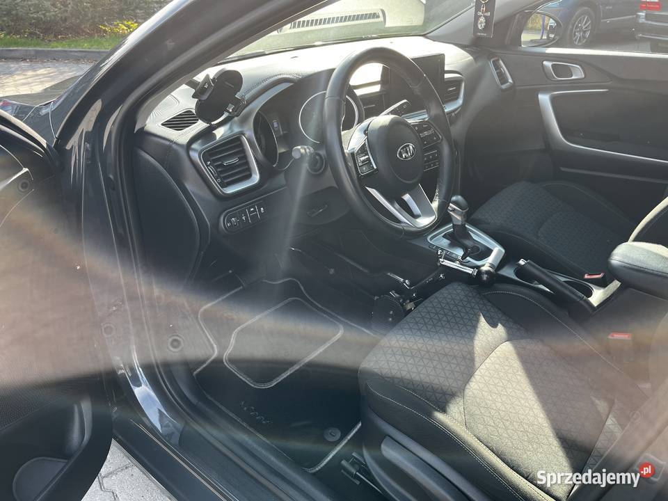 Kia Ceed 16 CRDi AUTOMATdla niepełnosprawnych 106km małopolskie Andrychów