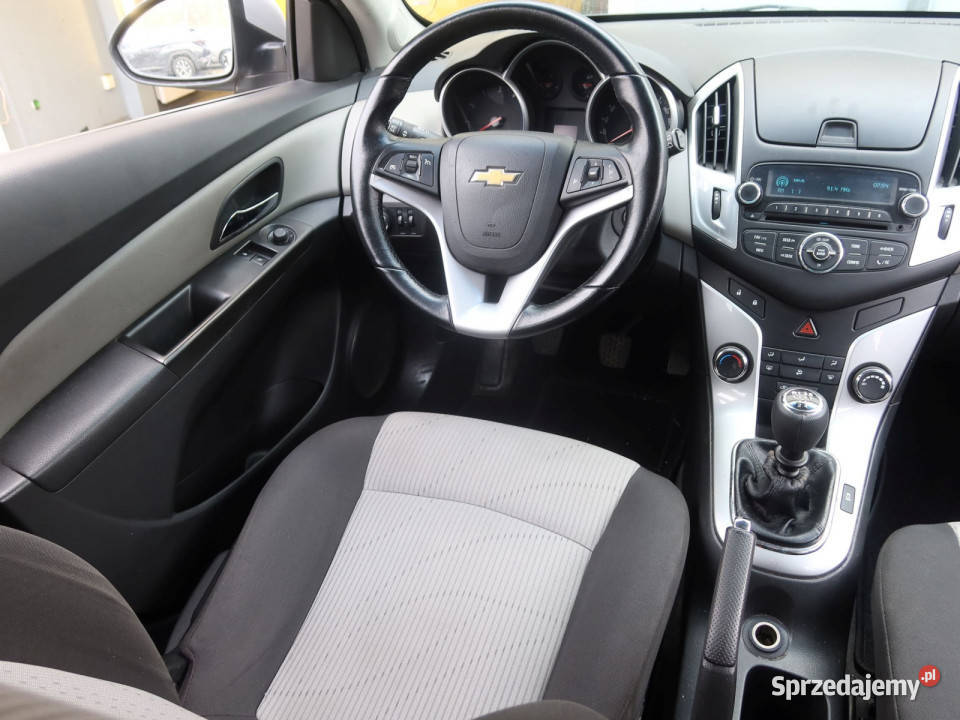 Chevrolet Cruze 16 i 16V 149874km sprzedam