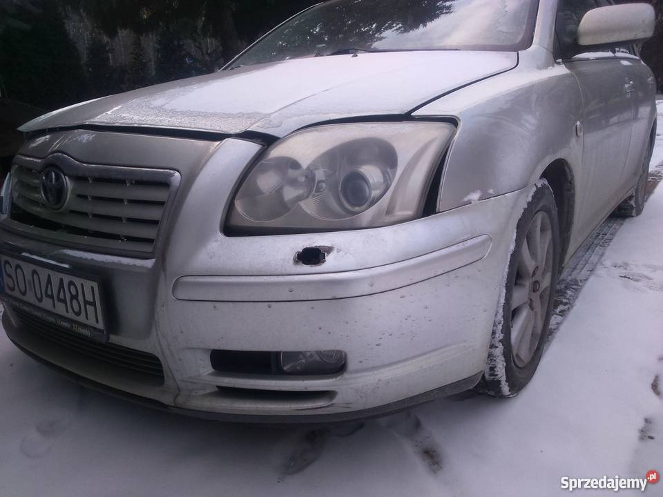 Toyota Avensis uszkodzona lakier metallic Avensis Sosnowiec