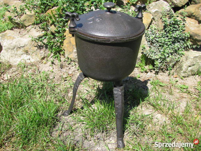 garnek żeliwny s250 sprzedam