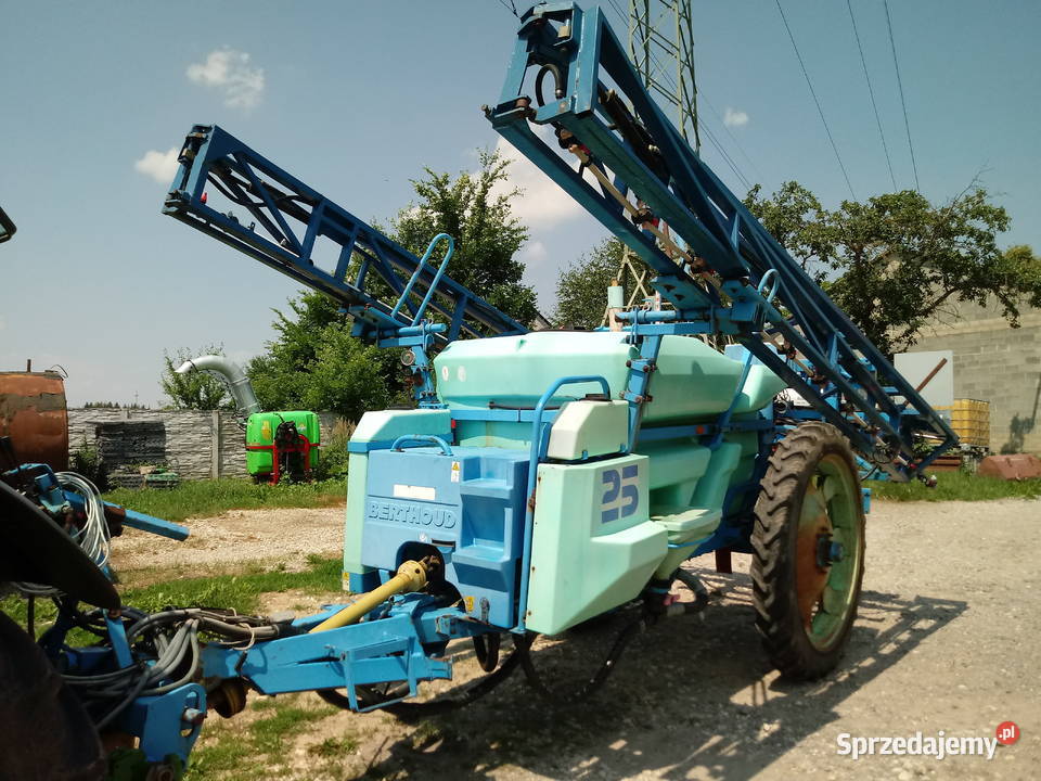 Opryskiwacz Berthoud Racer mazowieckie