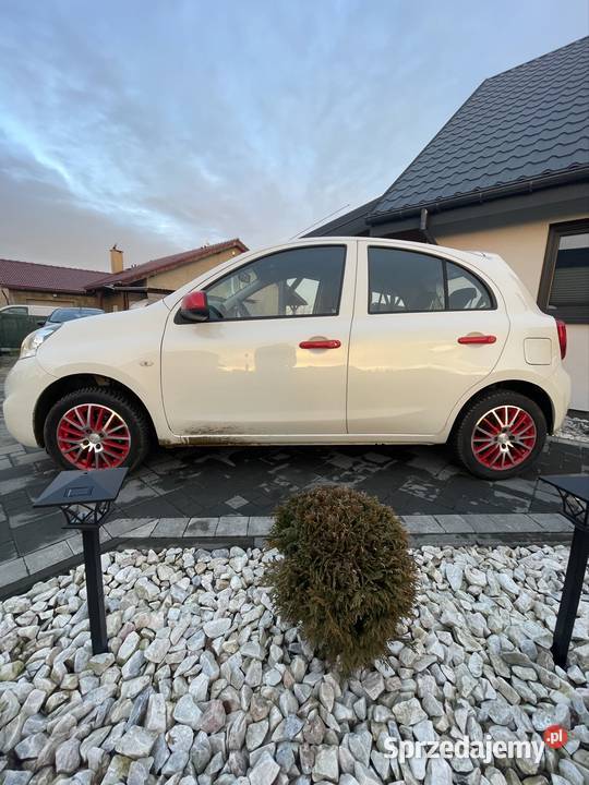 Nissan Micra benzyna 5 Drzwiowy 2015r immobilizer Rosochata
