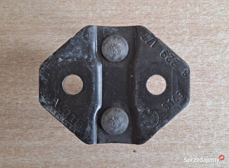 Rygiel zamka klapy bagażnika BMW E46 8229177 Cieszyn