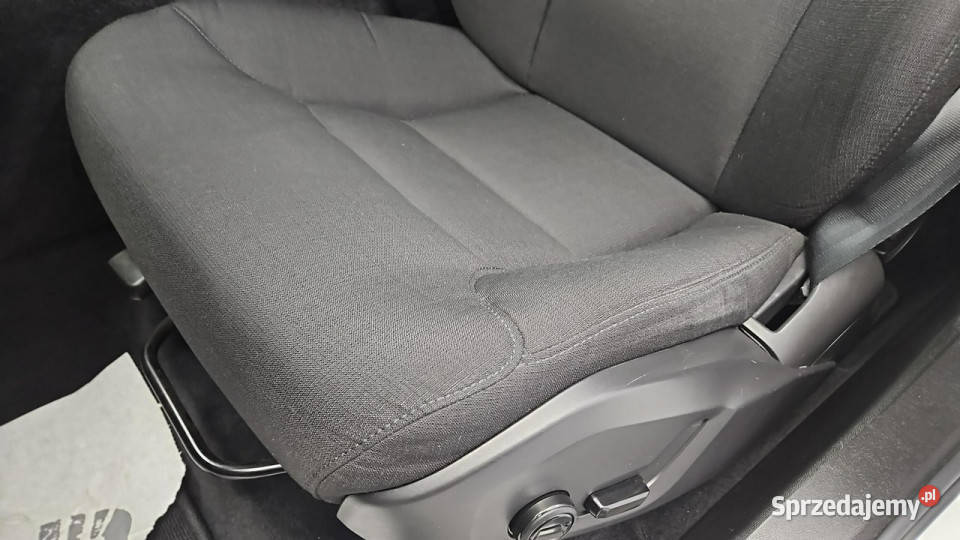 Volvo XC 60 B4 B Core aut Z Polskiego salonu czujnik zmierzchu mazowieckie Warszawa