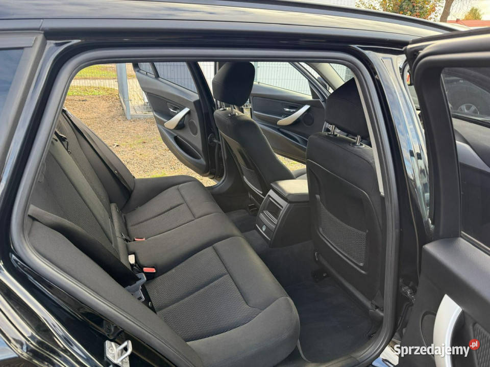 BMW 320 navi klimatronic kamera zarejestrowany ESP wielkopolskie Zbąszyń