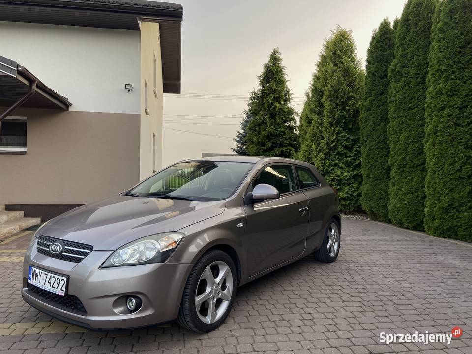 Sprzedam Kia Ceed Pro CEED 16 CRDI 116 manualna Brudki Stare