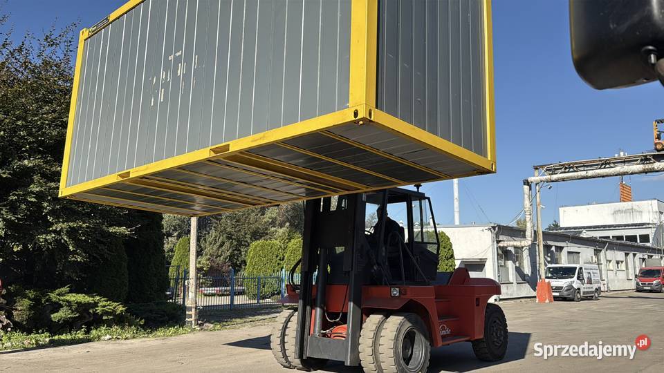 Wynajem wózka widłowego 12 ton z osprzętem UDT kabina Elbląg