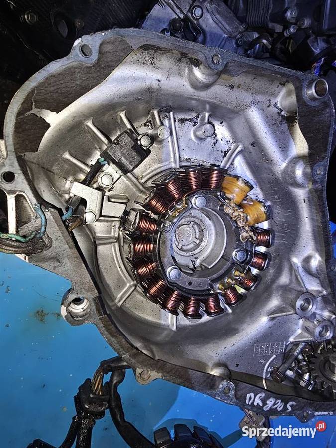Suzuki DR 800 s big iskrownik stojan alternator Części i akcesoria motocyklowe Jelenia Góra