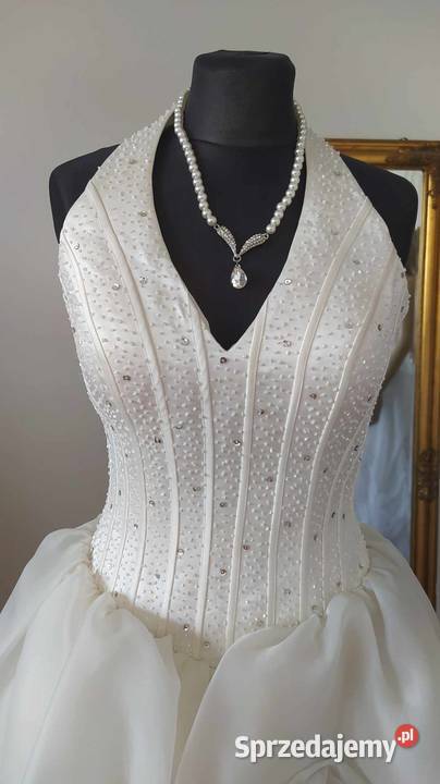 Sprzedam Tanio suknie ślubną księżniczkę 3638 Białystok
