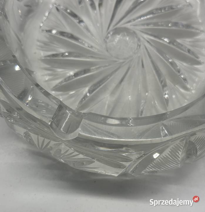 Popielnica kryształowa duża z czasów PRLu Pozostałe łódzkie Łódź