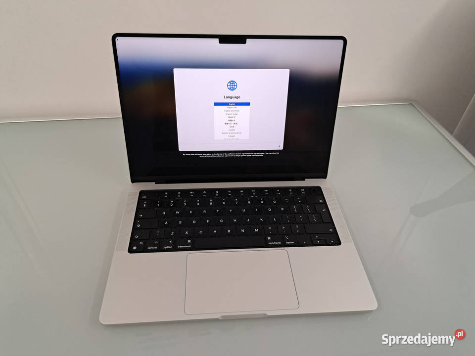 MacBook Pro 14 2024 M3 18 GB 512 GB Liquid Warszawa