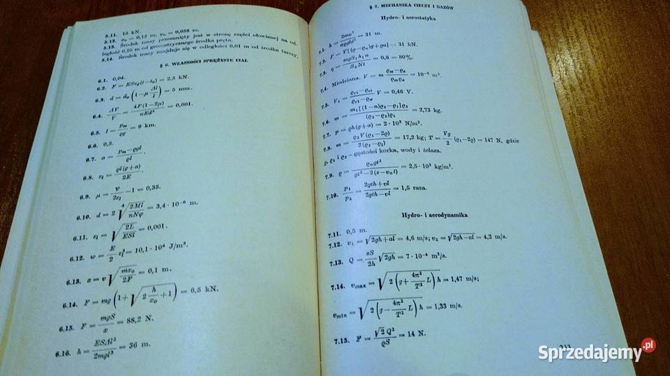 Zadania z fizyki pod redakcją M S Cedrik wyd 2 Gdańsk