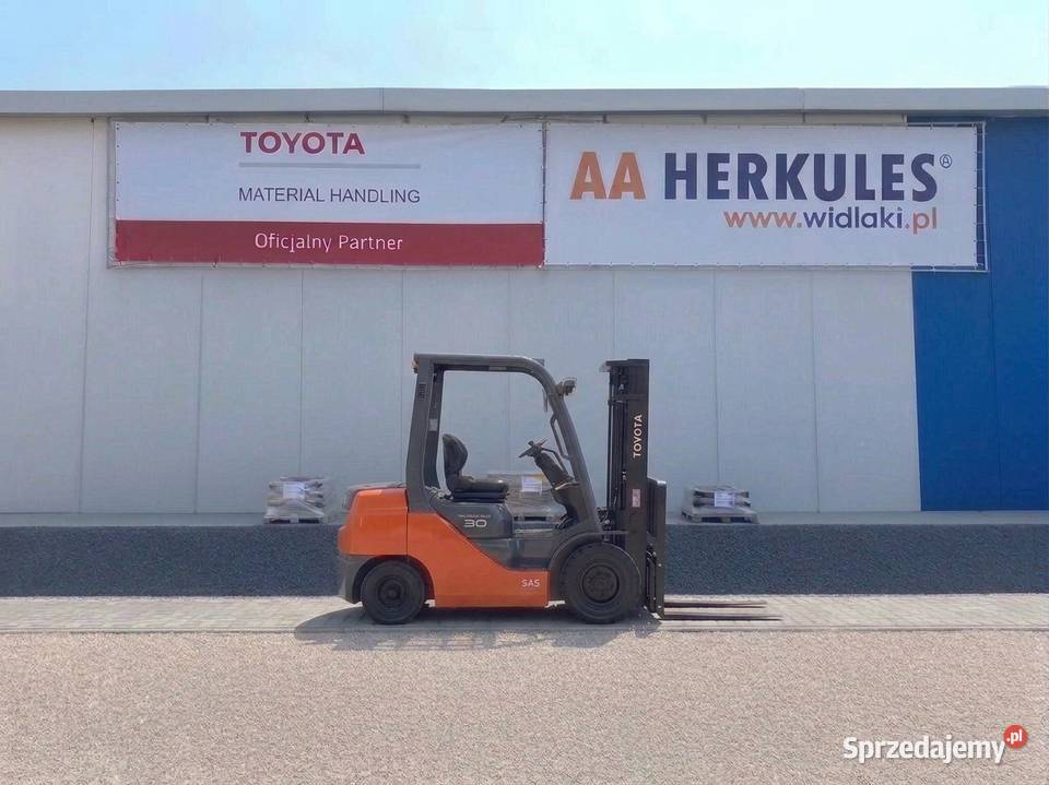 Spalinowy wózek widłowy DIESEL Toyota Tonero Wózki widłowe Katowice