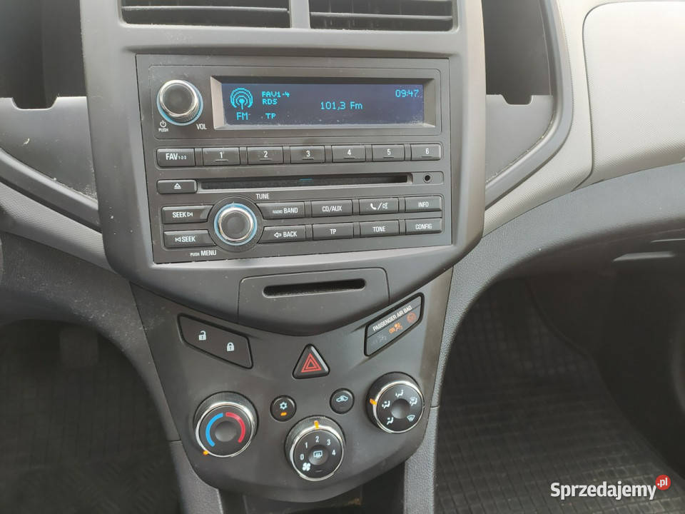 Chevrolet Aveo Chevrolet Aveo LS sedan 12 70 Zarejestrowany w Polsce Łódź