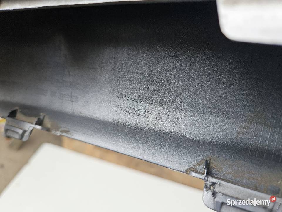 VOLVO XC40 SPOILER DOKŁADKA ZDERZAKA PRZÓD Międzychód
