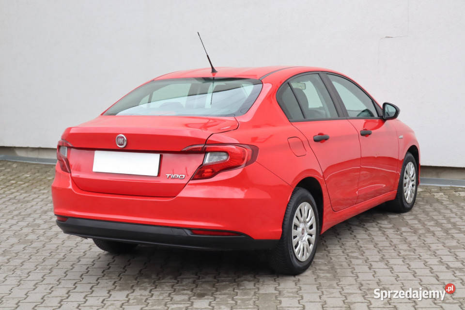 Fiat Tipo 14 16V czerwony