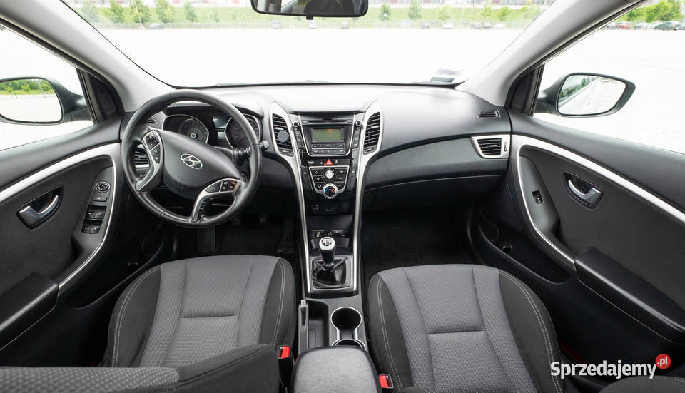Zadbany Hyundai i30 z najlepszym silnikiem 16 Warszawa