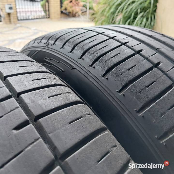 Falken Azenis FR510 SUV 23550R19 komplet Żyrzyn