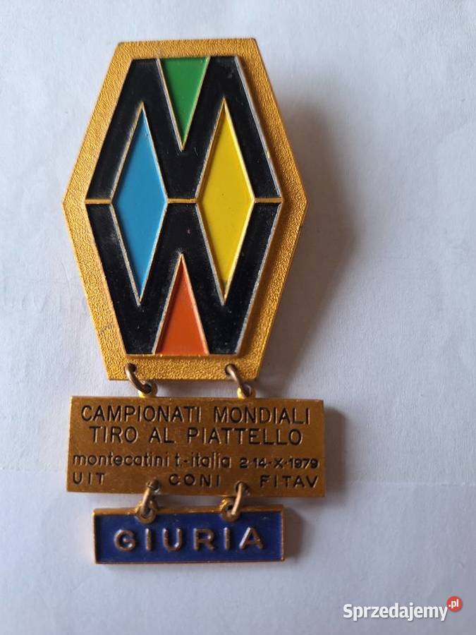 Przypinki z zawodów strzeleckich