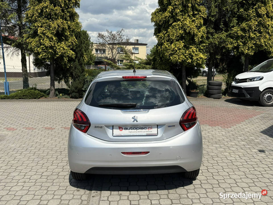 Peugeot 208 Rezerwacja I 20122019 immobilizer Tarnowskie Góry sprzedam