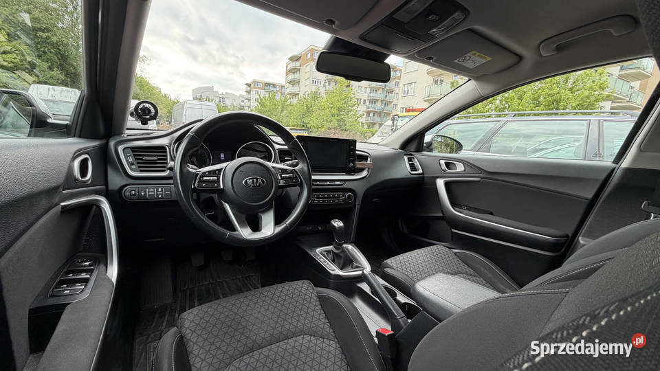 KIA Ceed 10 TGDI L Business Line gwarancja kś Kraków sprzedam