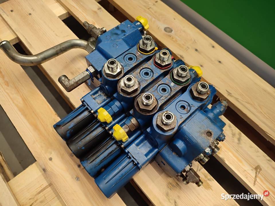 Rozdzielacz hydrauliczny 08103245 08101197 Części maszyn i innych pojazdów Wilkowo